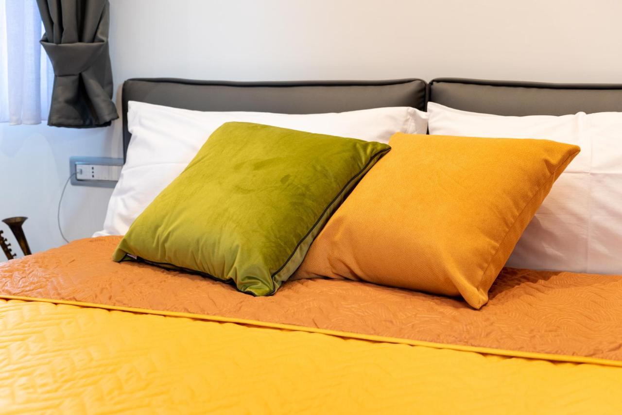 Cilento Suite - Vinarte B&B อากรอโปลี ภายนอก รูปภาพ