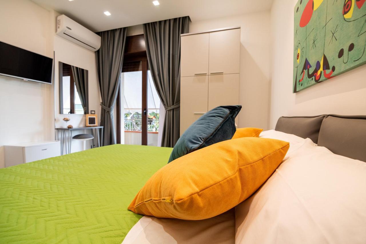Cilento Suite - Vinarte B&B อากรอโปลี ภายนอก รูปภาพ